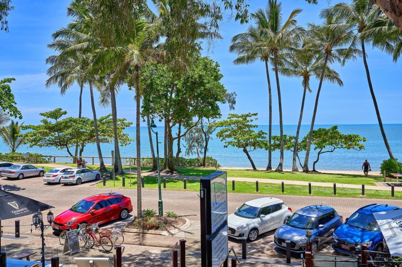 Alassio Beachfront Apartments بالم كوف المظهر الخارجي الصورة