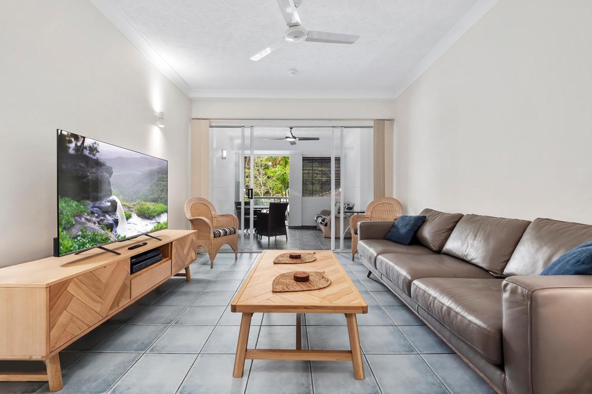 Alassio Beachfront Apartments بالم كوف الغرفة الصورة