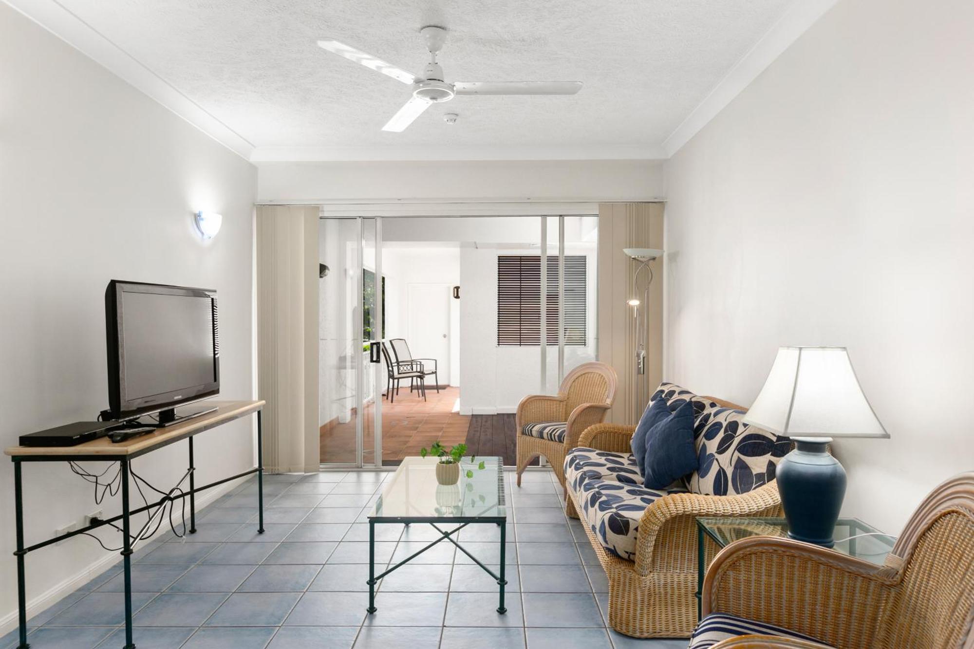 Alassio Beachfront Apartments بالم كوف الغرفة الصورة