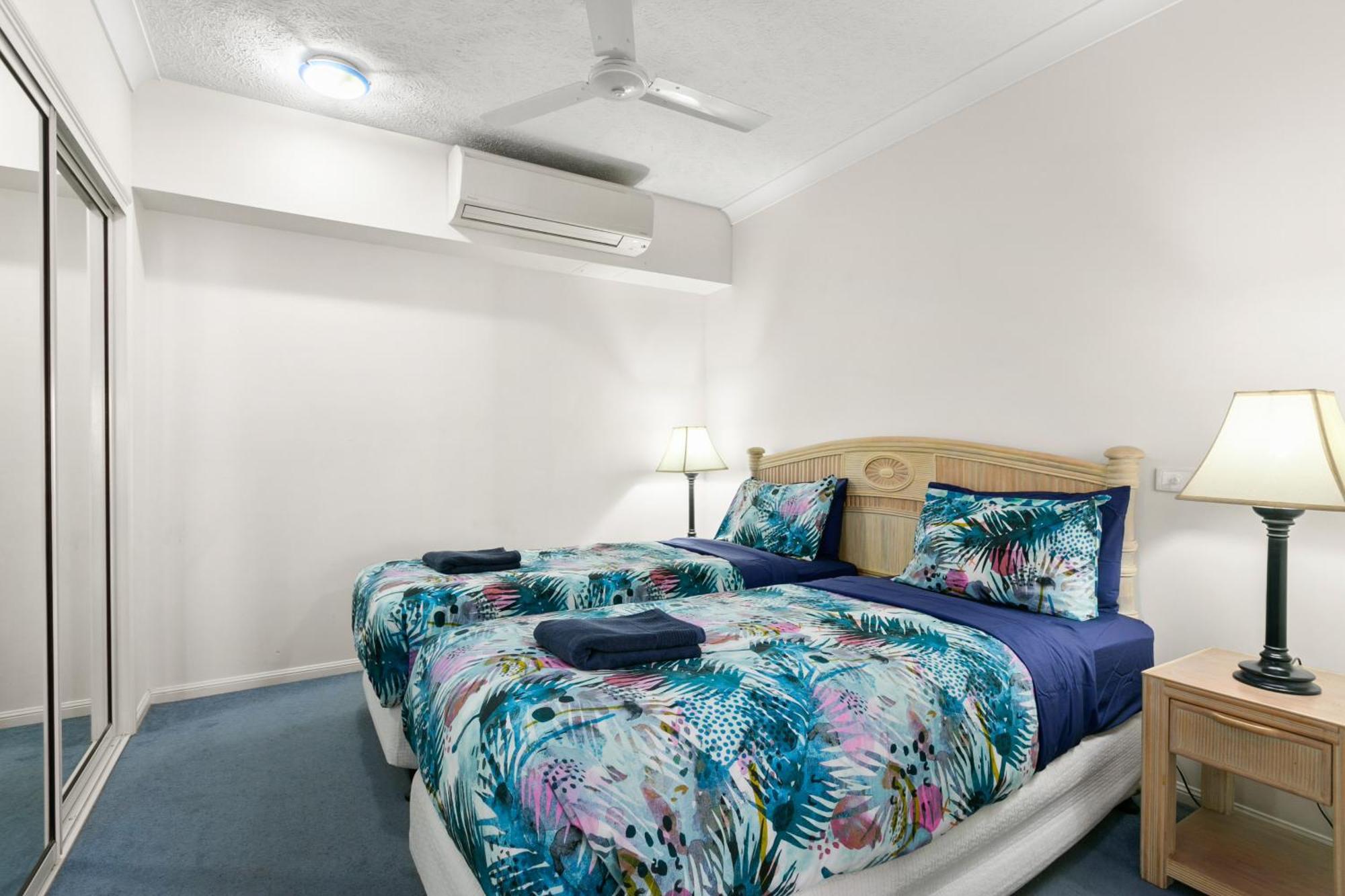 Alassio Beachfront Apartments بالم كوف الغرفة الصورة