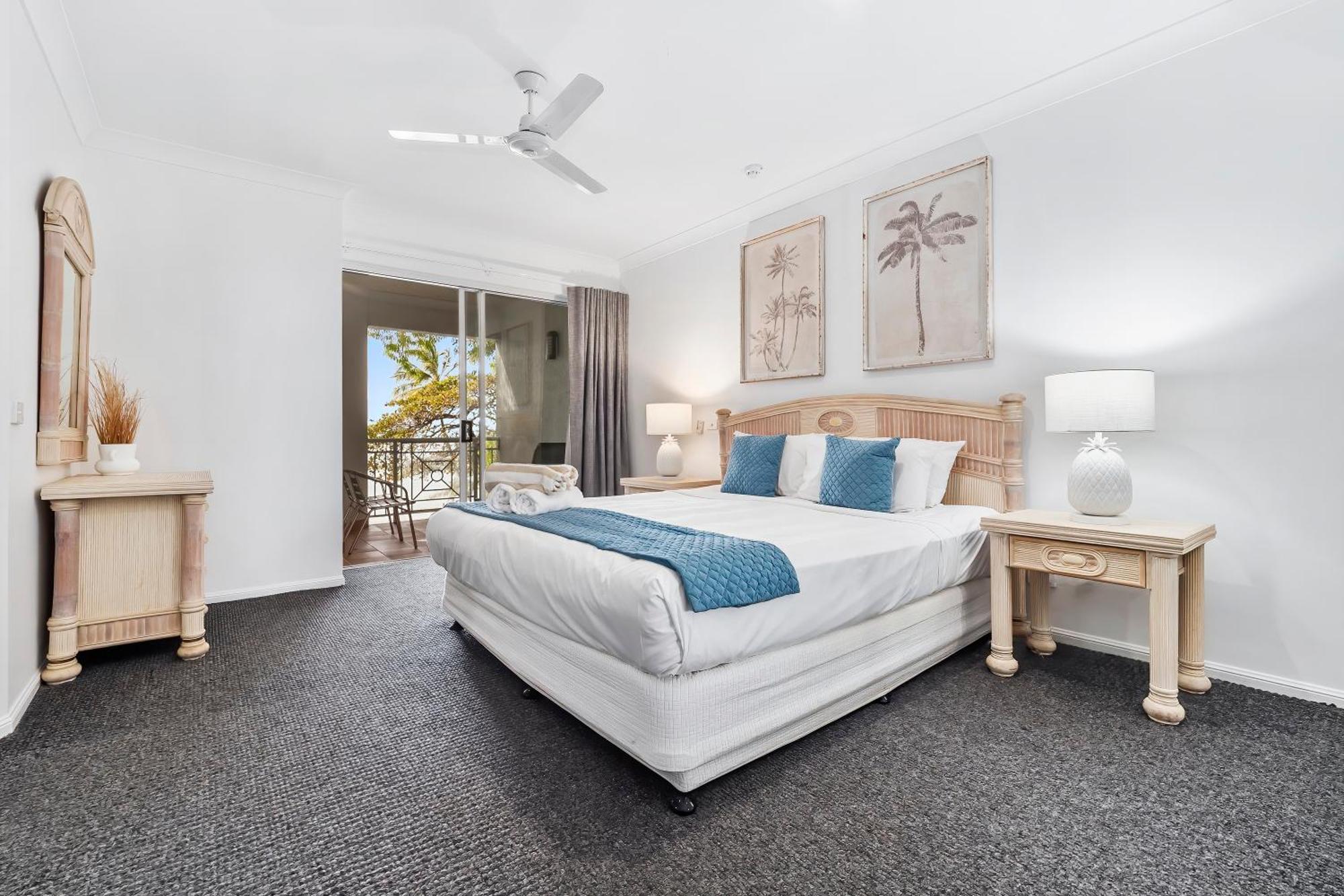Alassio Beachfront Apartments بالم كوف الغرفة الصورة