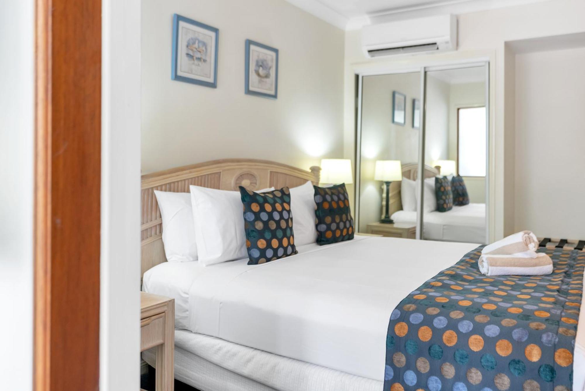 Alassio Beachfront Apartments بالم كوف الغرفة الصورة
